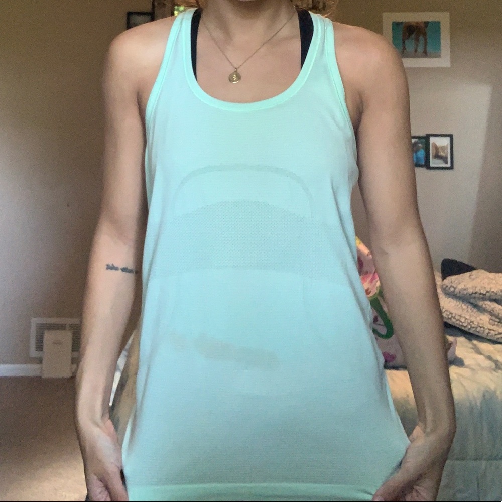 Lululemon tank top